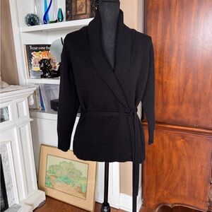 Ann Taylor Wool‎ Black Open Collar Cardigan